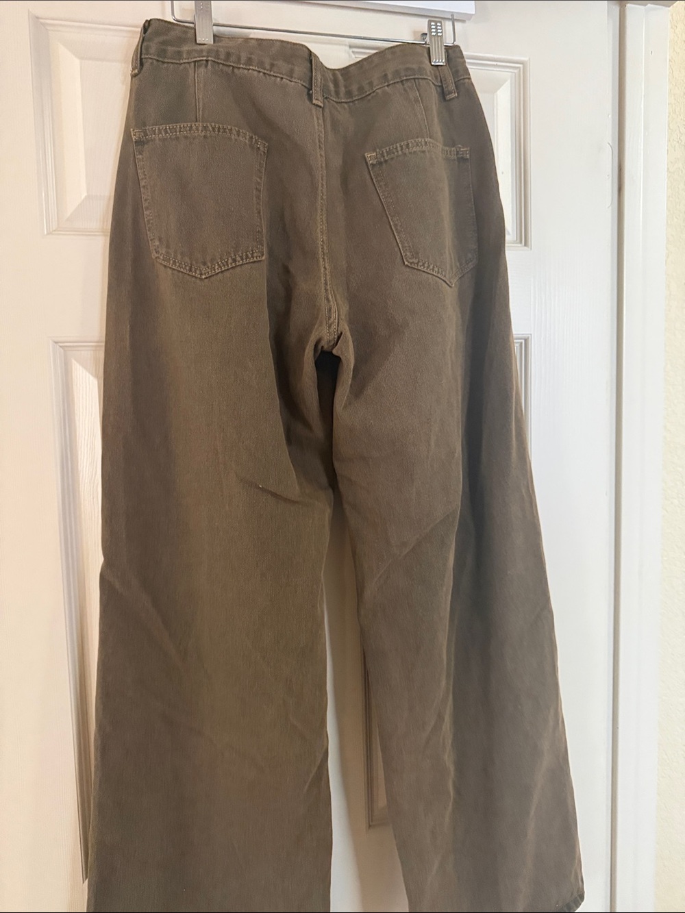 Lioness Wide-Leg Flare Jeans in Washed Brown - Picture 4 of 9